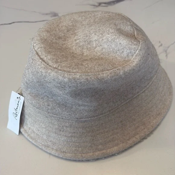 REITMANS Bucket Hat - Picture 2 of 7